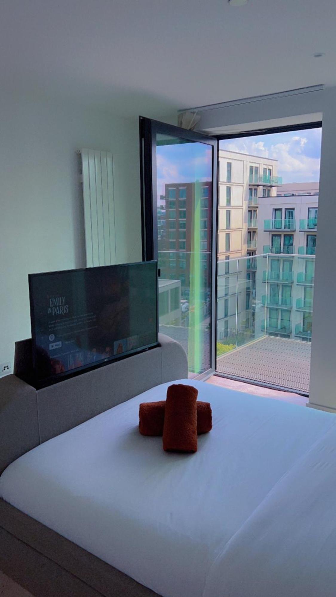 Ds Rentals - Entire 1 Bedroom Apartment Лондон Экстерьер фото